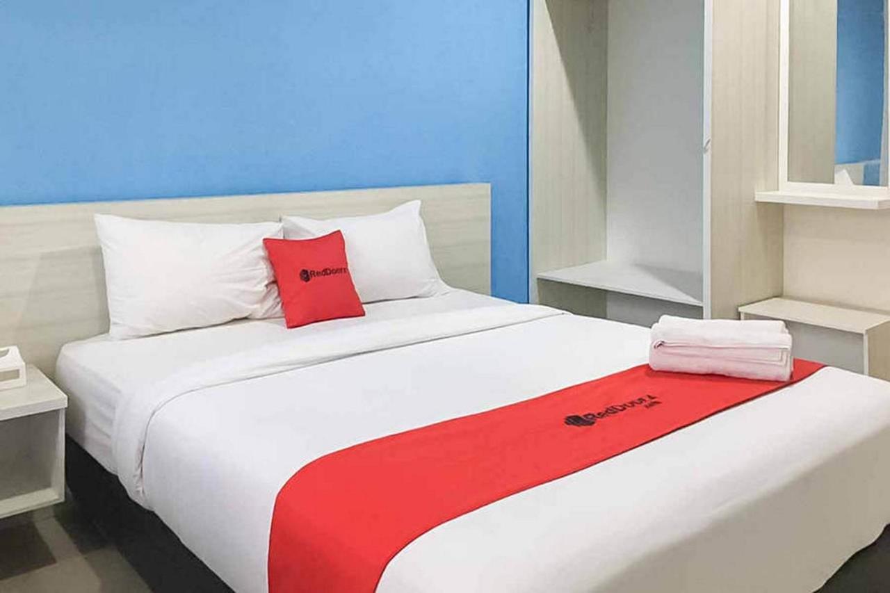 Reddoorz Plus At Panorama Villas Batu Batu  Exterior foto